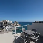 Giuliani Seafront Penthouse 16 *