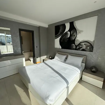 Giuliani Seafront Penthouse 16 Apartment