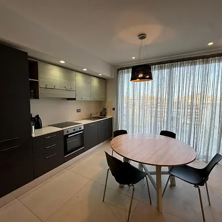 Apartamento Giuliani Seafront Penthouse 16