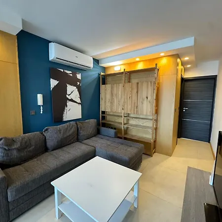 Giuliani Seafront Penthouse 16 Apartament St. Julian's