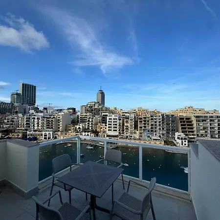 Giuliani Seafront Penthouse 16 St. Julian's