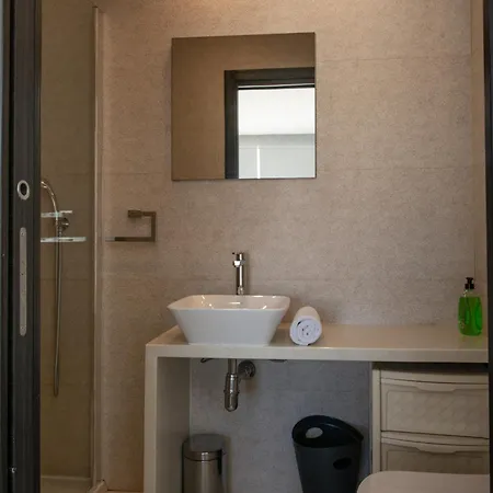 Giuliani Seafront Penthouse 16 アパート Saint Julian's